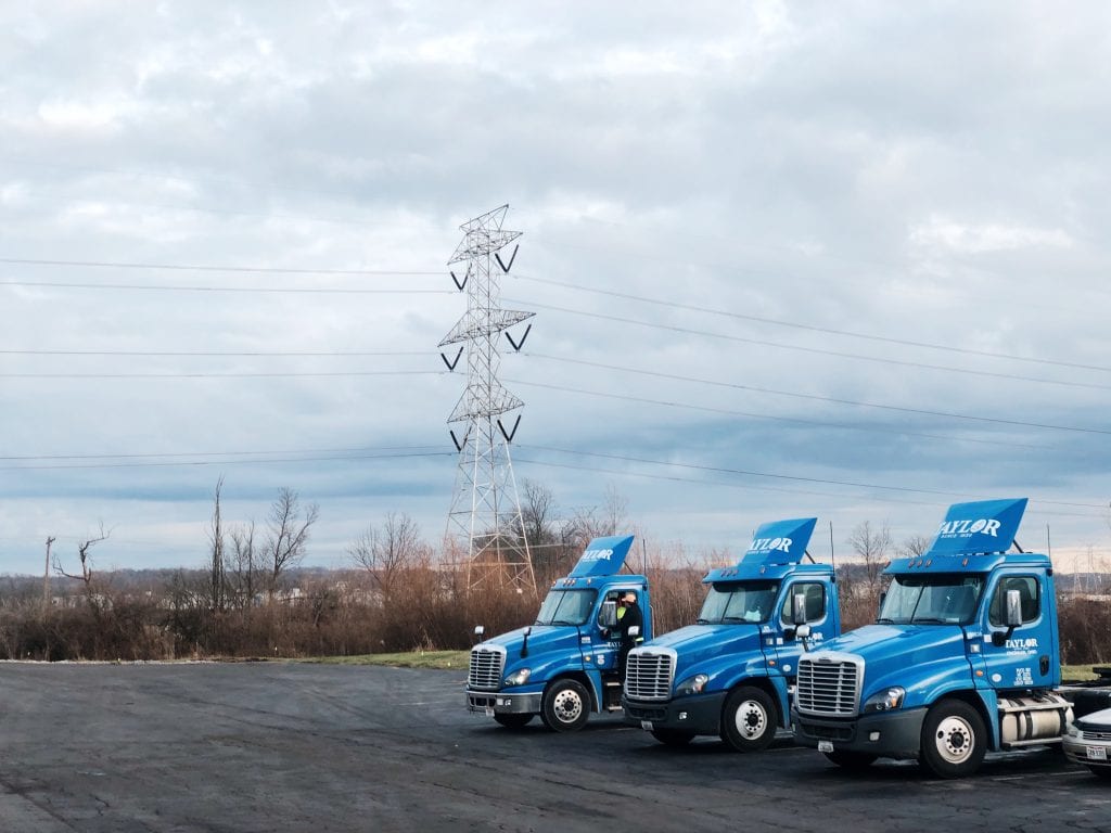 Taylor Distributing Cincinnati drayage tractor and container